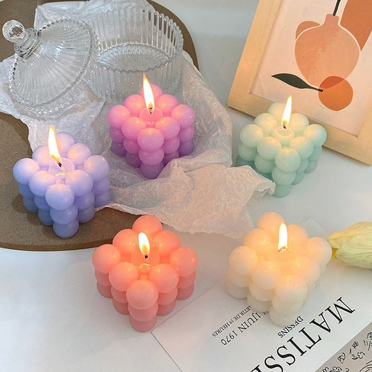 Bubble Cube Glow – A Candle for Stylish Spaces